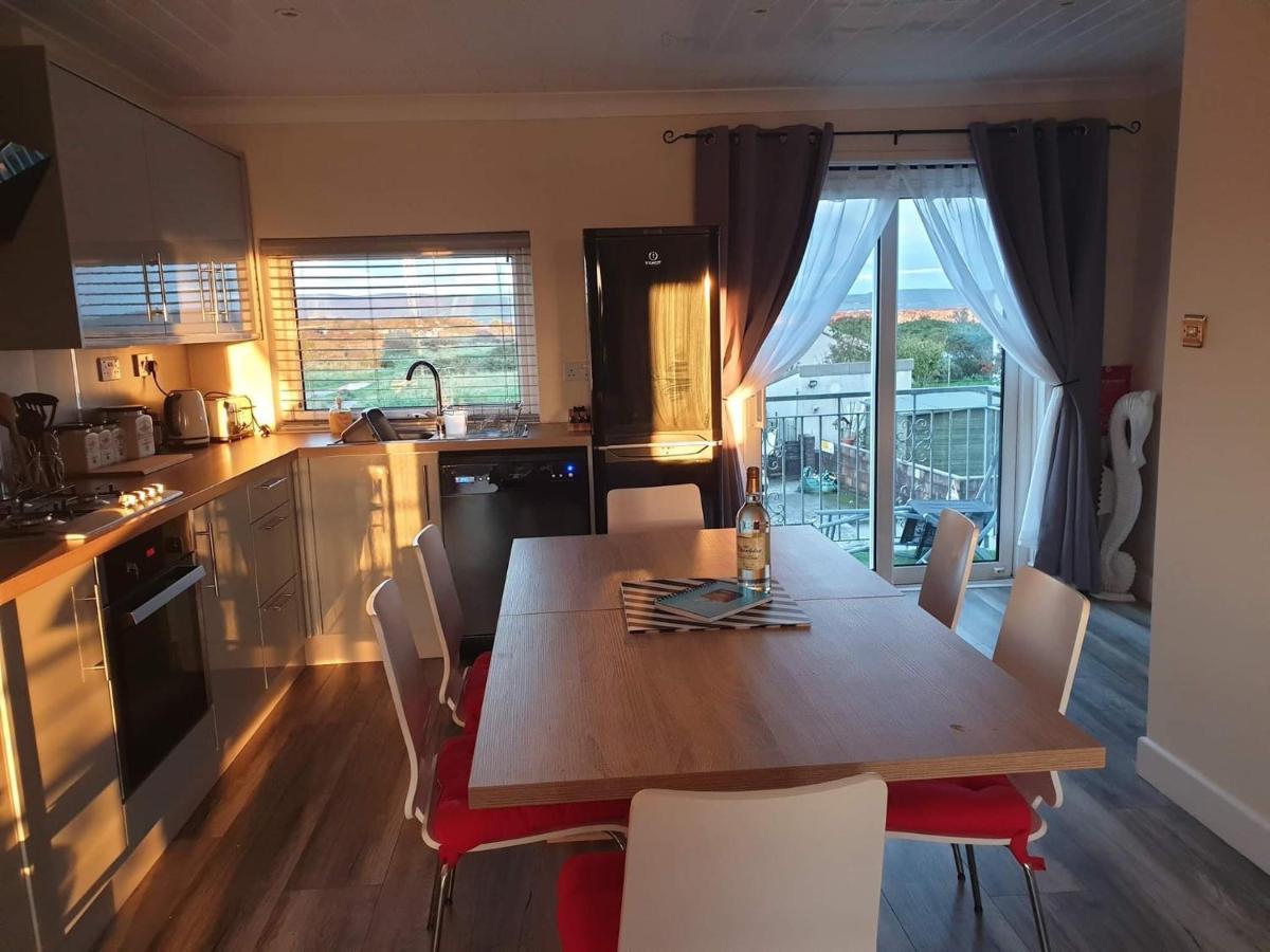 Combe-N-Sea Villa Haverigg ภายนอก รูปภาพ